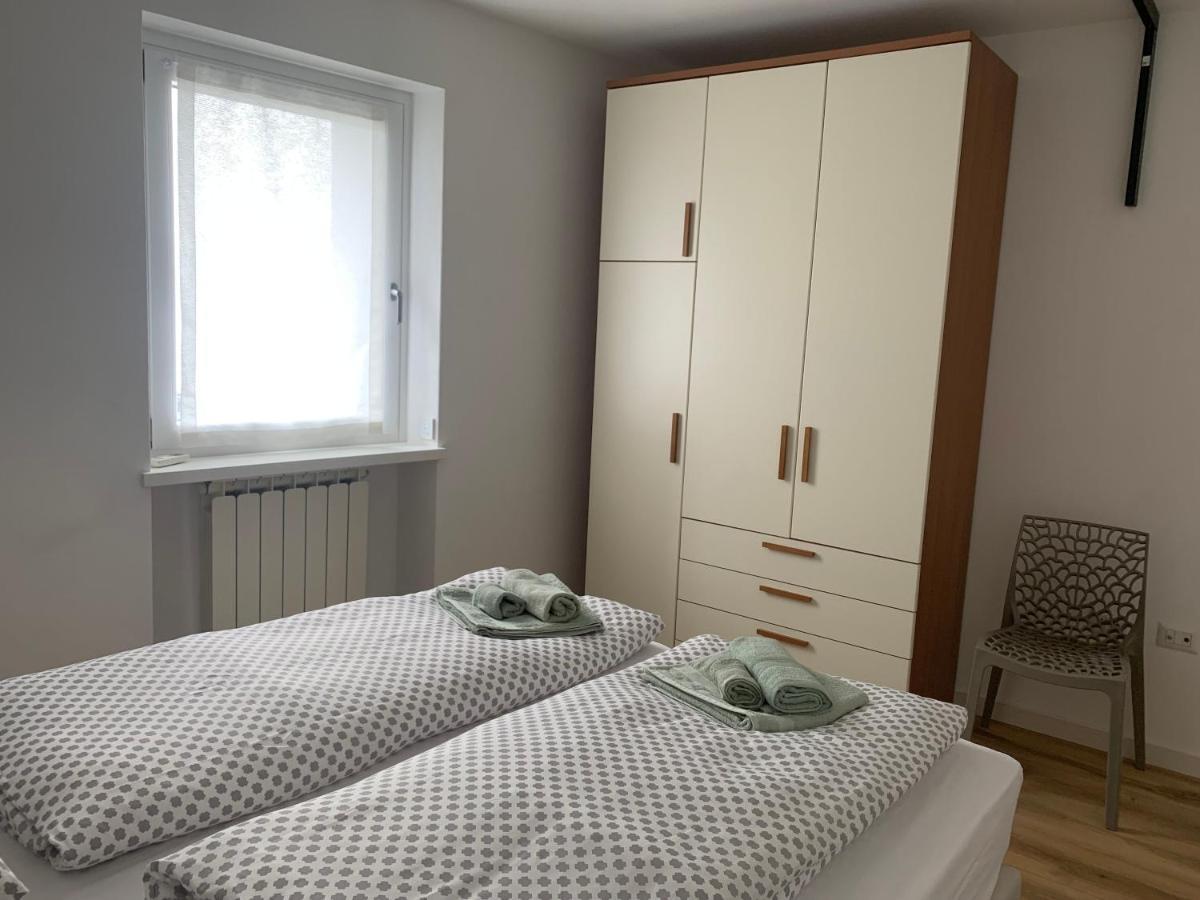 Appartamento Camelia Μαλτσεζίνε Εξωτερικό φωτογραφία